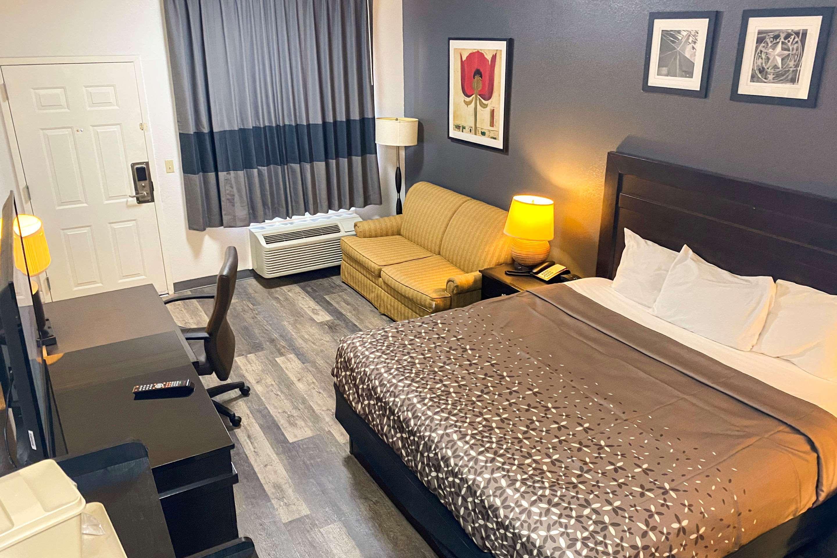 Rodeway Inn Стивънвил Екстериор снимка
