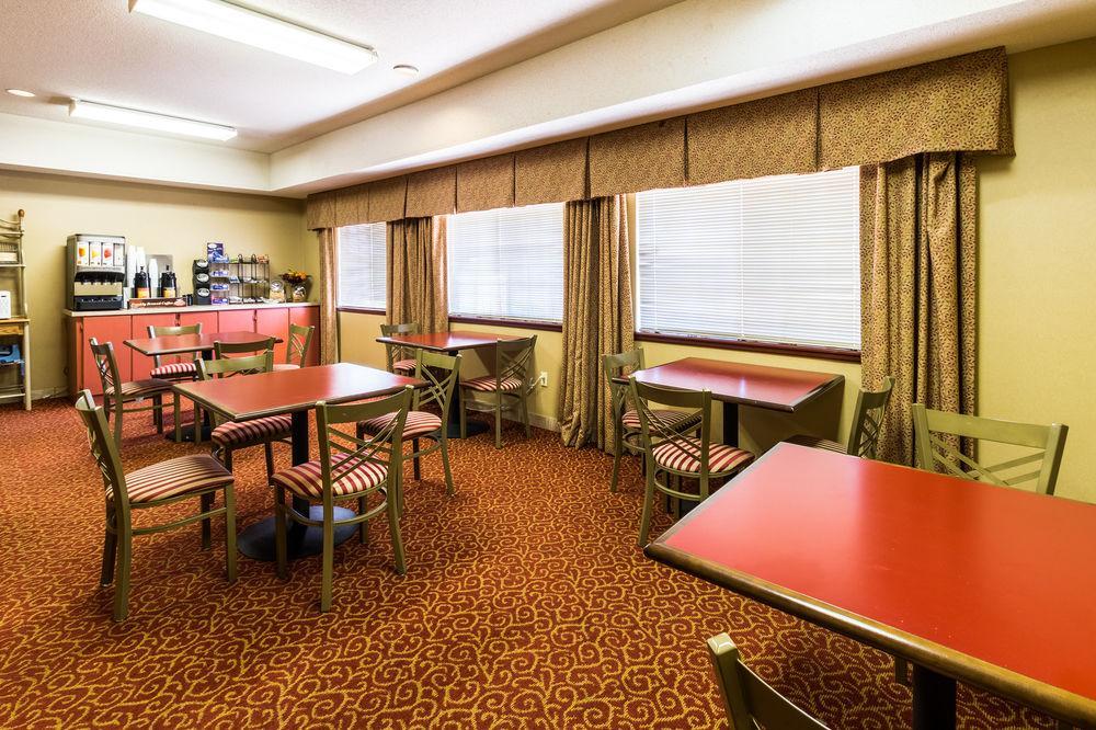Rodeway Inn Стивънвил Екстериор снимка