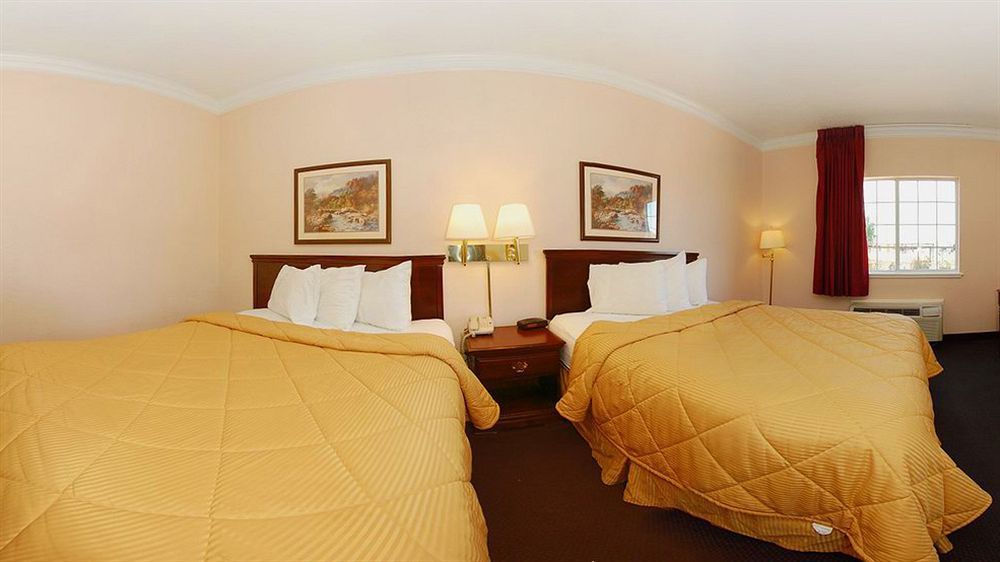 Rodeway Inn Стивънвил Екстериор снимка