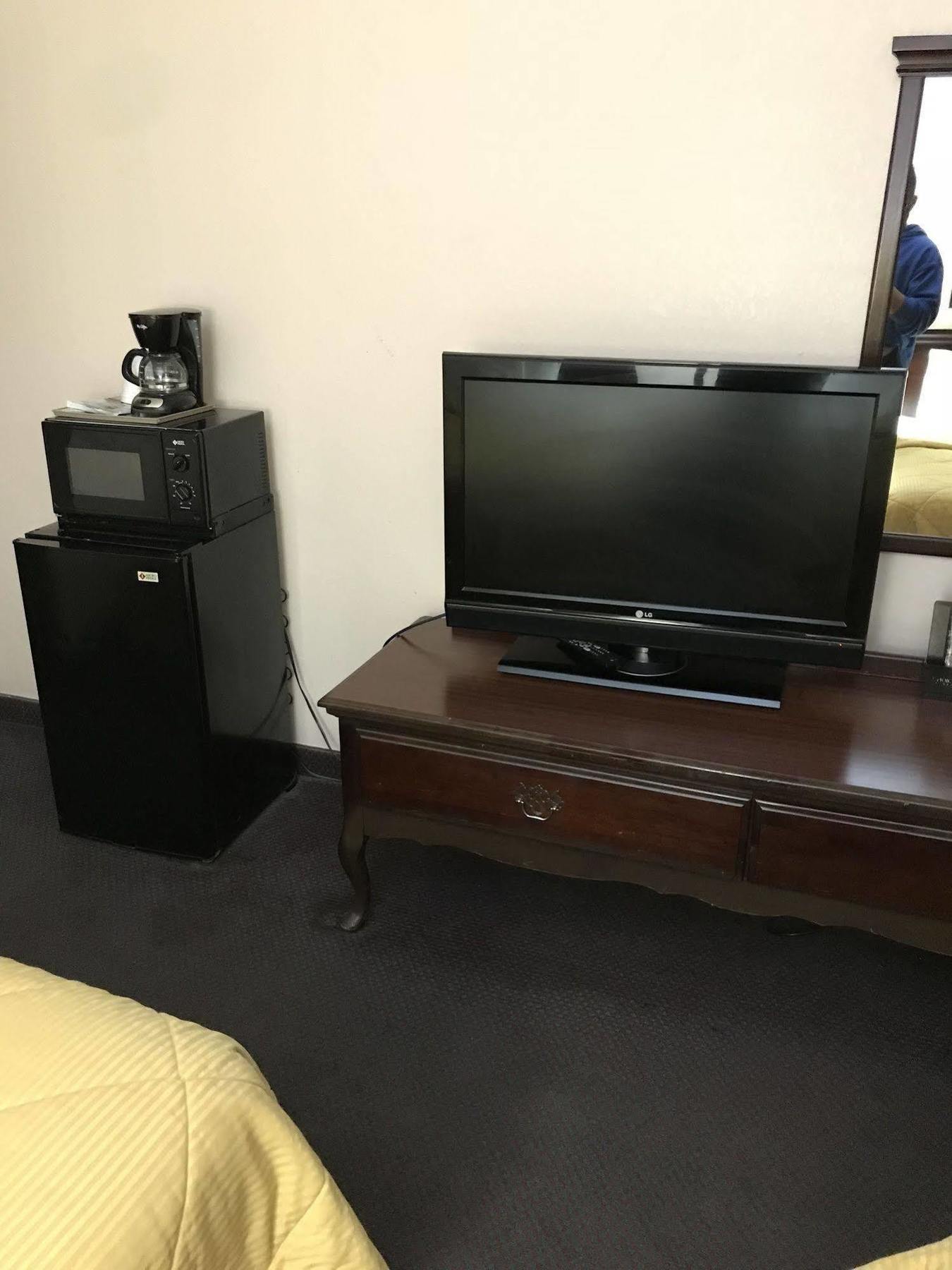 Rodeway Inn Стивънвил Екстериор снимка